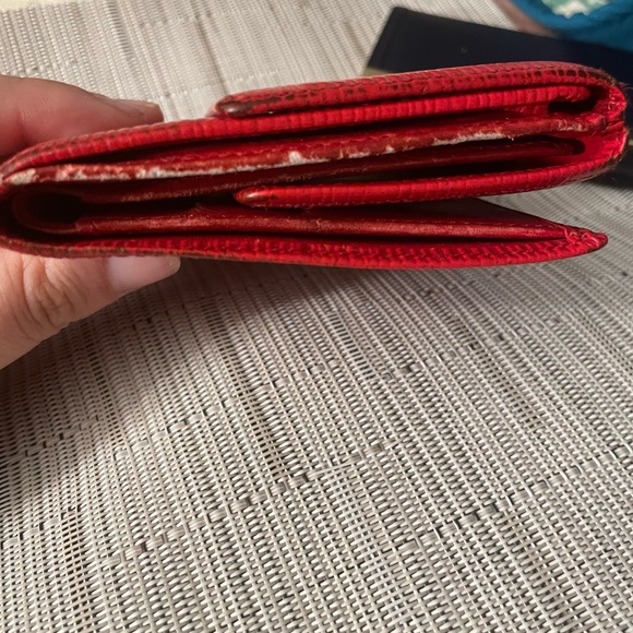 Louis Vuitton Red Epi Compact Wallet - Trifold - Vintage - Picture 13 of 13